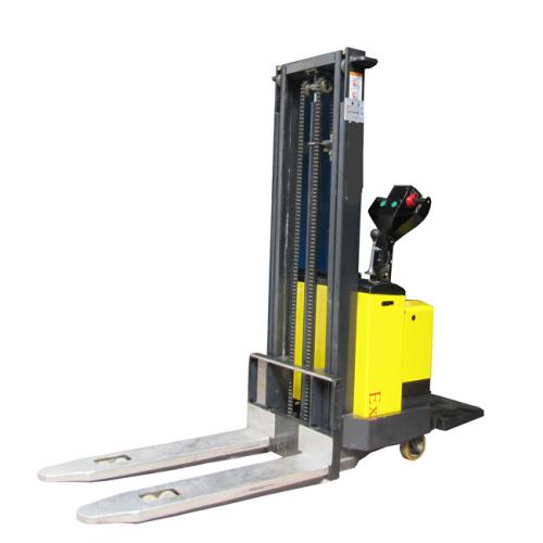 AGV叉車(chē)迎來(lái)了重要發(fā)展機(jī)遇